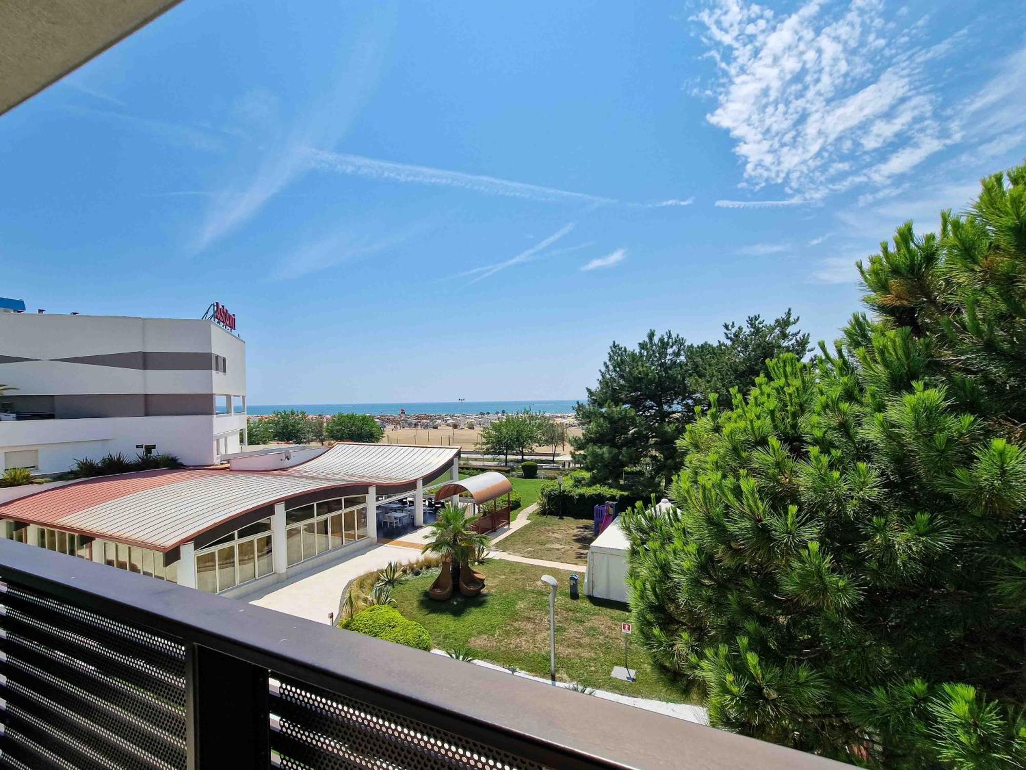 Ashanti Aparthotel Wellness&Spa Bibione Exterior photo